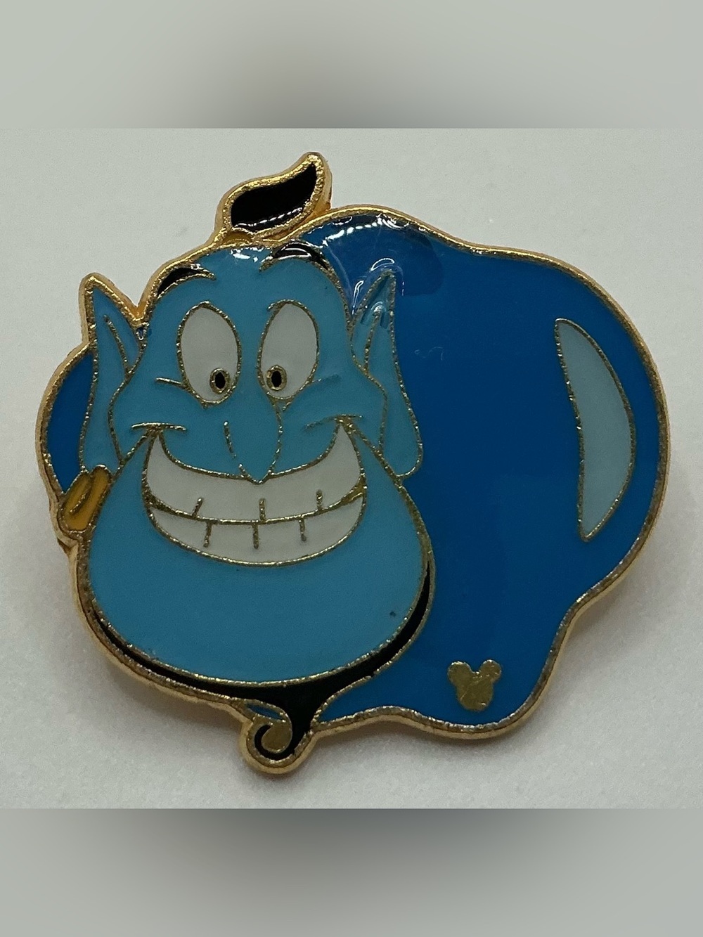 2017 DISNEY HONG KONG FUN DAY ALADDIN HIDDEN MICKEY PIN